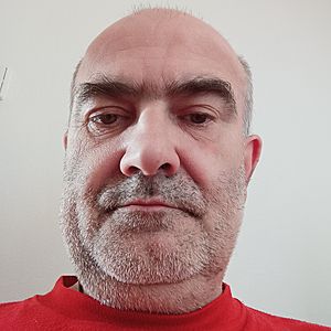 Muž 54 rokov Kolárovo
